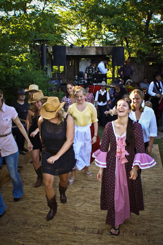 2 - Country Line Dancing